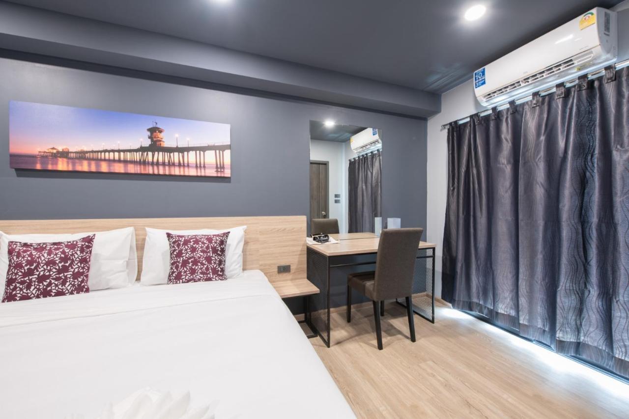 Oblique Apartment - ออฟบลิค อพาร์ทเมนท์ Nonthaburi Exterior photo